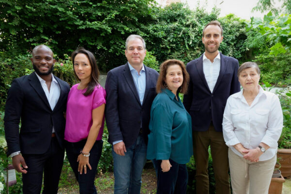 Les-Engagés-Ixelles-Titus-Sedena-5-Kathrine-Jacobs-4-Geoffroy-Kensier-1-Julie-de-Groote-2-Maxime-de-Cordes-3-Jacqueline-Delapierre-43-e1721897095454